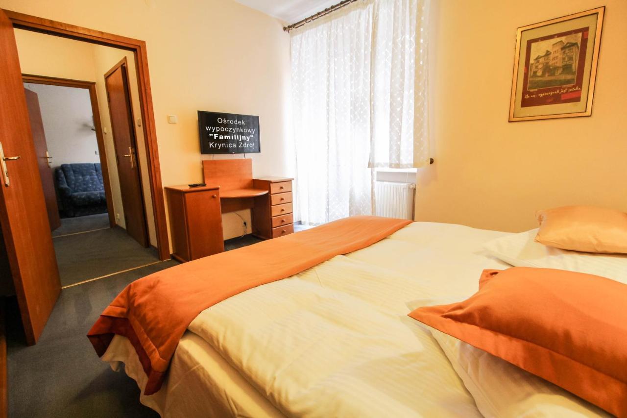 Familijny Osrodek Wypoczynkowo - Rehabilitacyjny Krynica Zdroj Hotel Exterior photo
