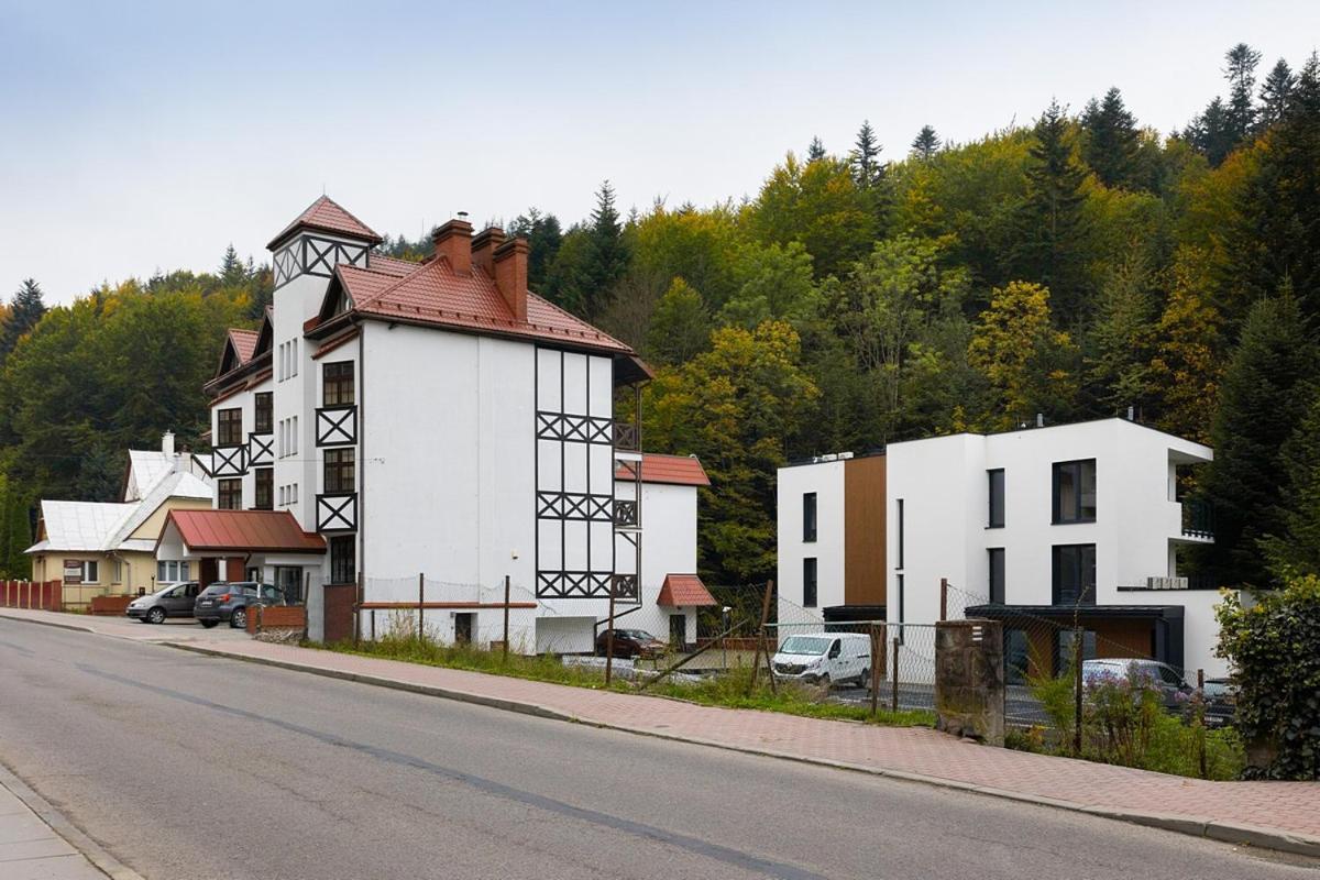 Familijny Osrodek Wypoczynkowo - Rehabilitacyjny Krynica Zdroj Hotel Exterior photo
